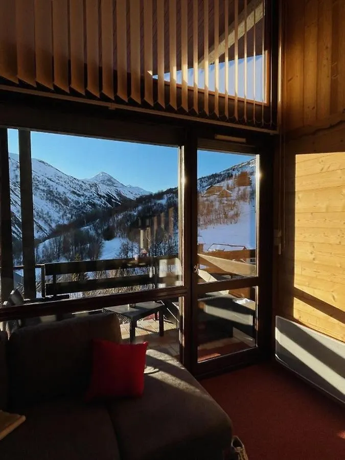 Appartement Cosy Plein Sud: Vue Splendide et Terrasse Spacieuse Saint-Sorlin-d'Arves Apartment